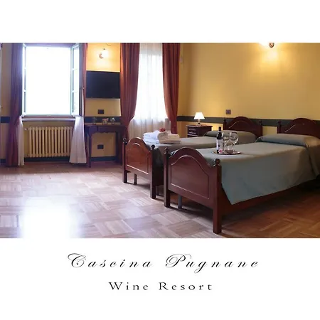 Cascina Pugnane Farm stay *